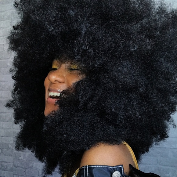 Meet the Posher Other - Meet your Posher, Tyra